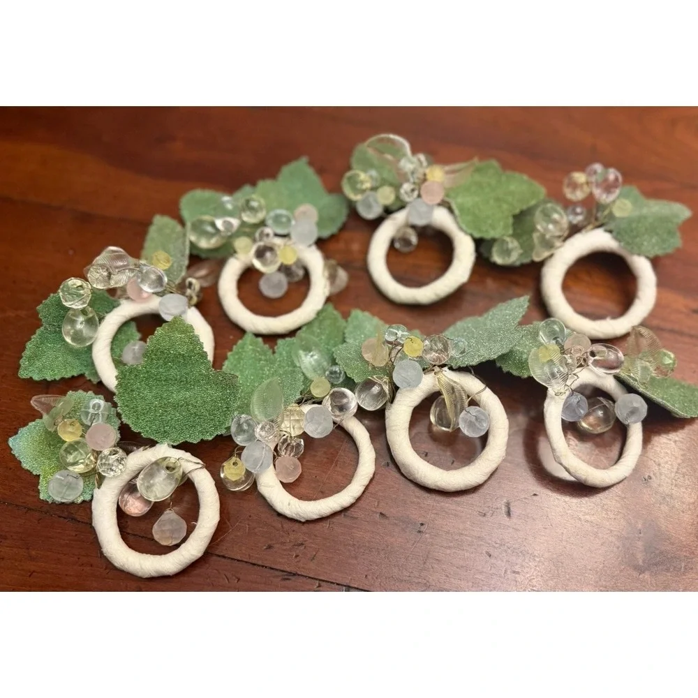 Vtg Lucite‎ Acrylic Grape Cluster Napkin Rings Set of 8 Leaves Paper Wrapped MCM